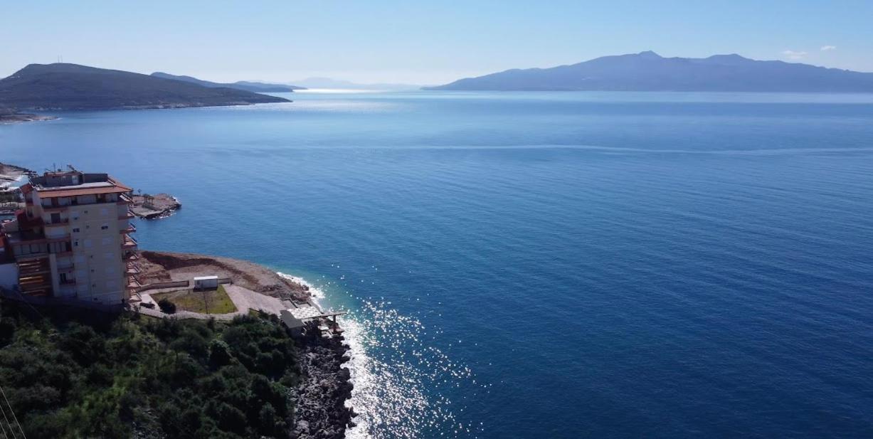 Appartement Step To The Sea Fast Wifi Double Ac Saranda